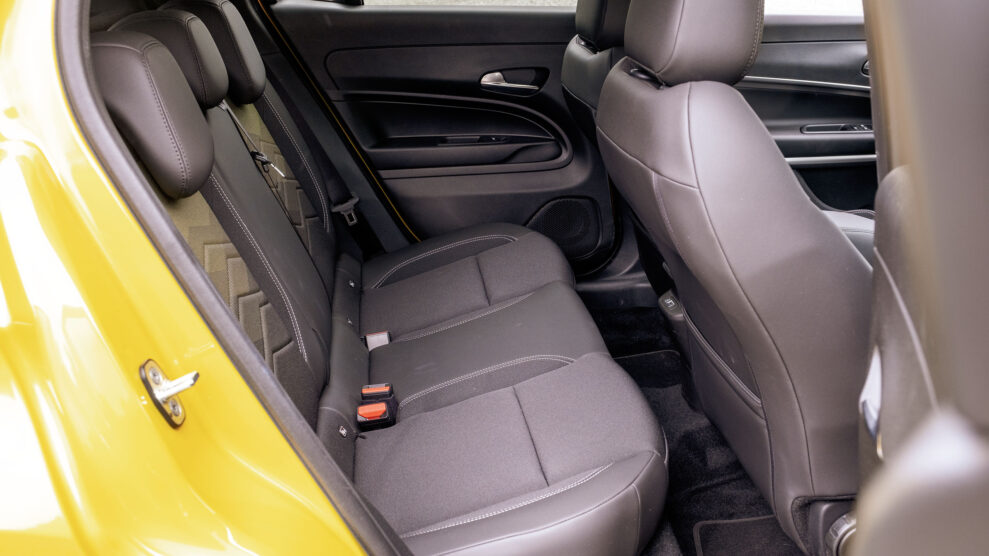 Jeep Avenger 7 Jeep Avenger bakseter