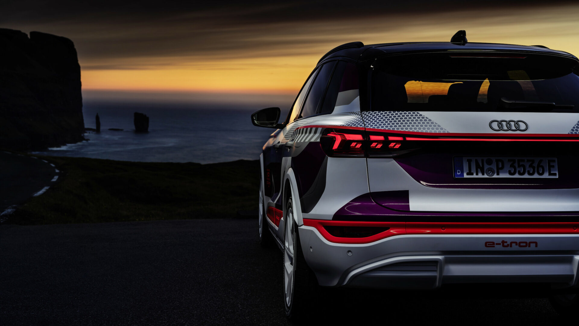 Kommunicerande ljus ska göra Audi Q6 e-tron säkrare