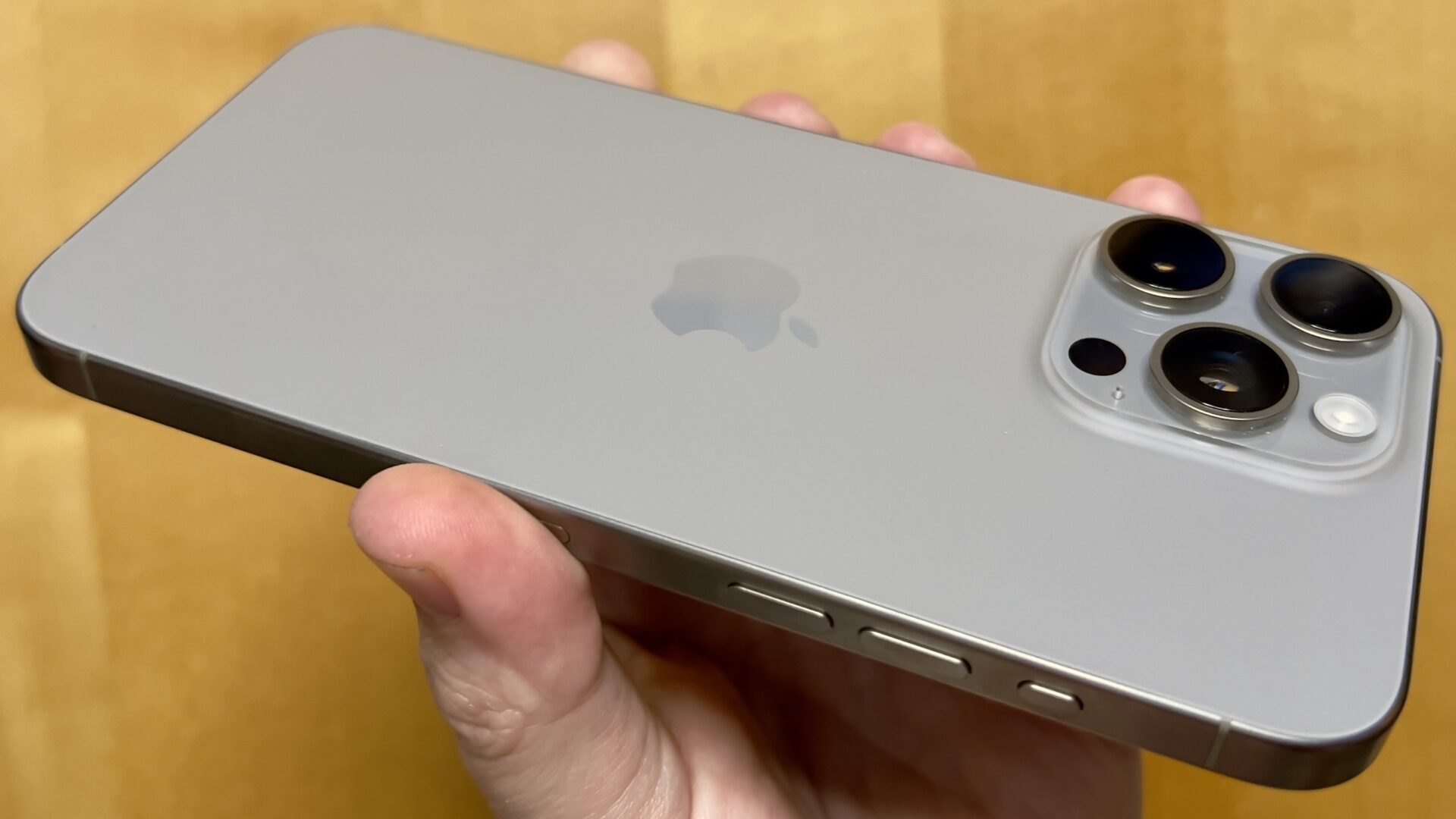 För första gången är iPhone störst
