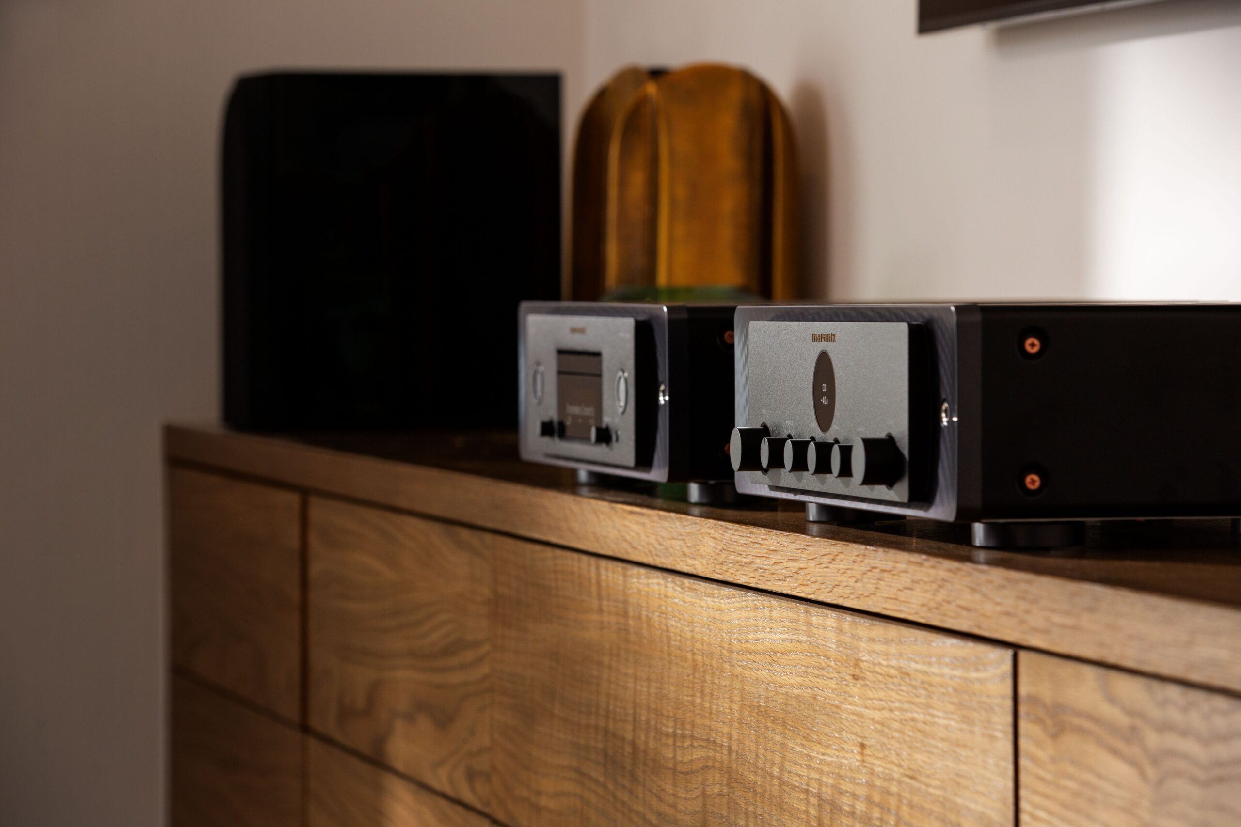 Marantz CD 50n 3 High Marantz Model 50 CD 50n Black In Situ Photography scaled