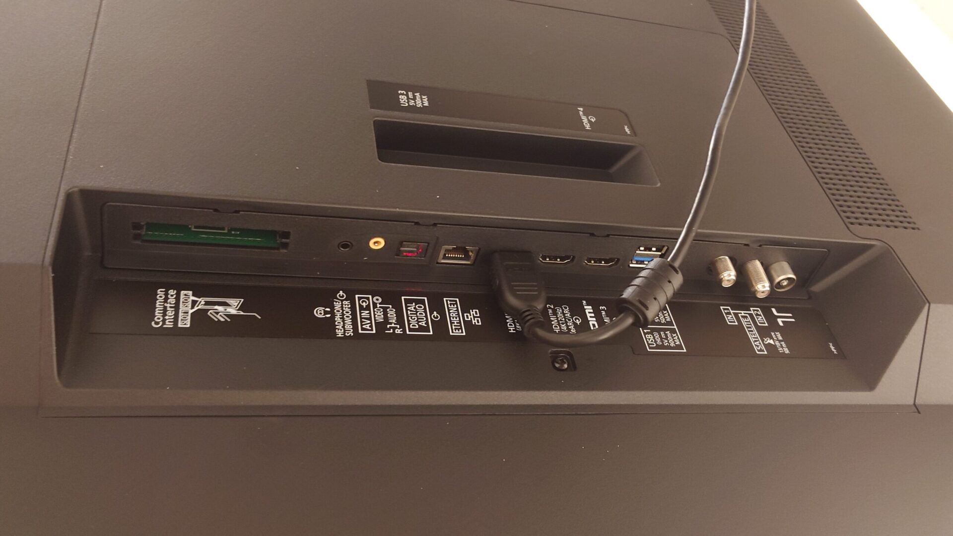 Panasonic MX950E inputs