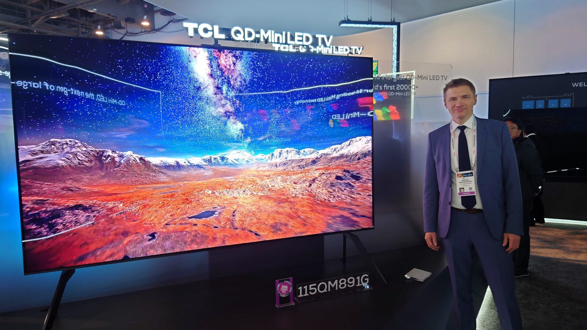CES 2024: TCL flexar med böjbar OLED och 115-tums MiniLED-TV