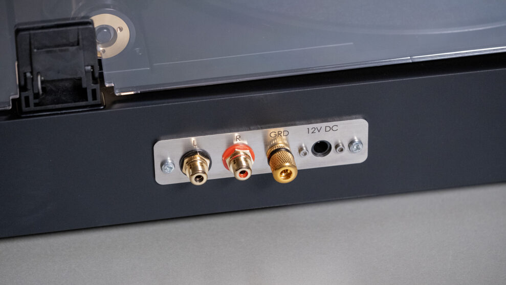 Pro-Ject A2 6 Pro Ject A2 connector