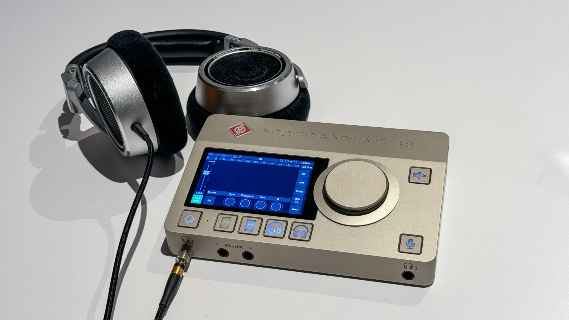 Neumann MT-48 with headphones GeirNordby