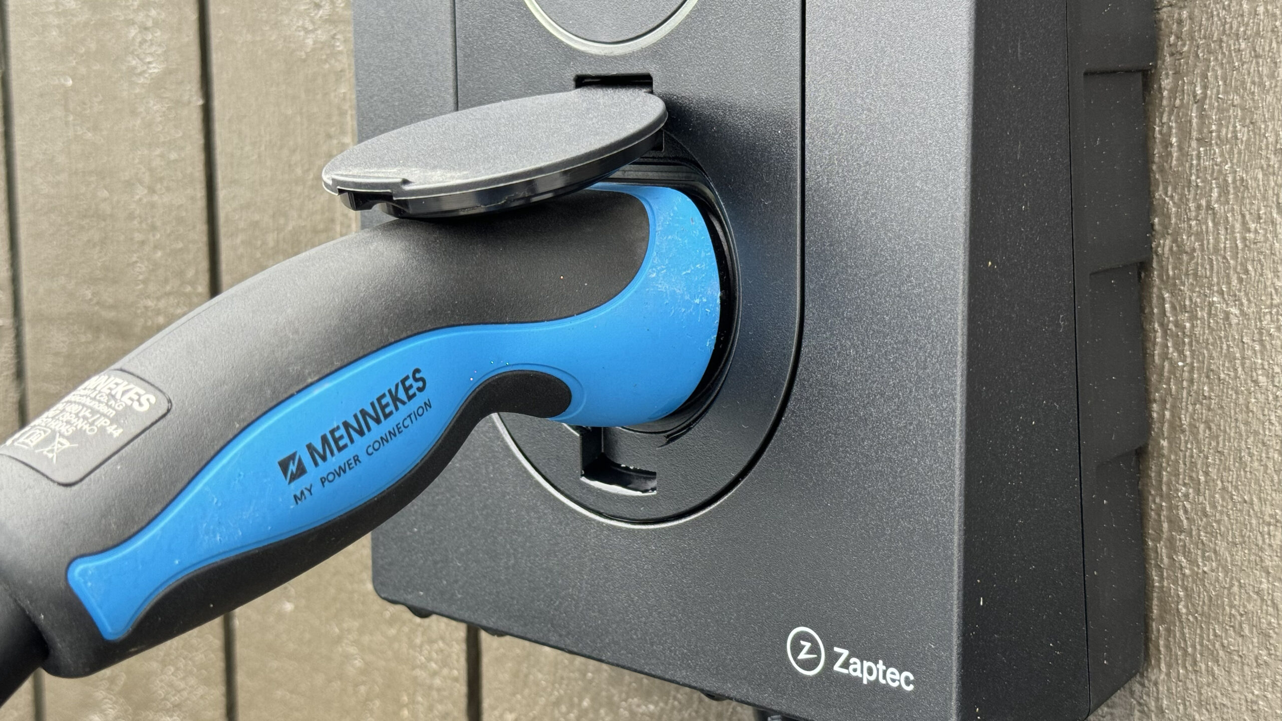 Zaptec Go 3 Zaptec Go plug