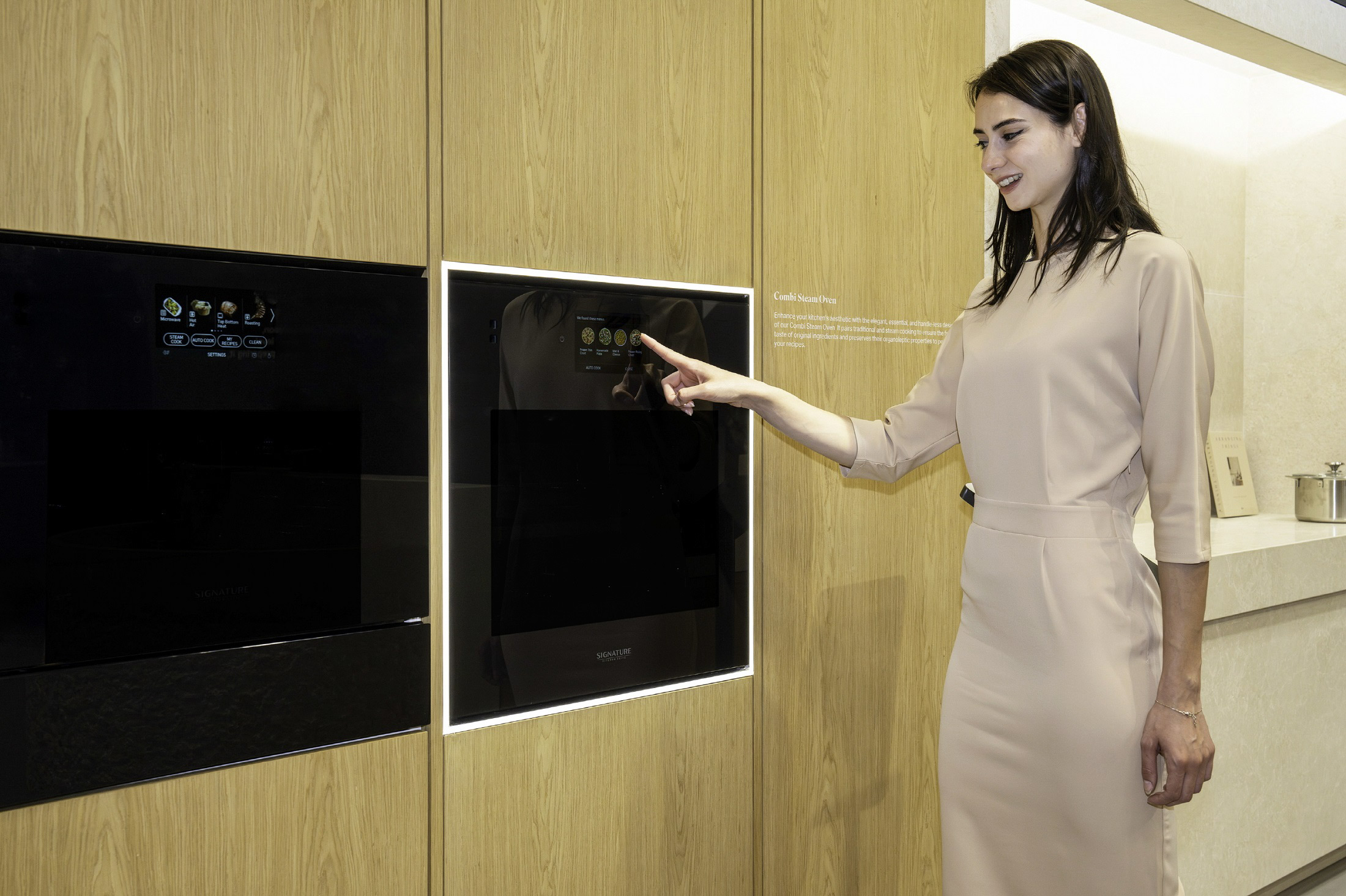 LG utvidet sin Signature Kitchen Suite på EuroCucina 1 LG utvidet sin Signature Kitchen Suite på EuroCucina 1