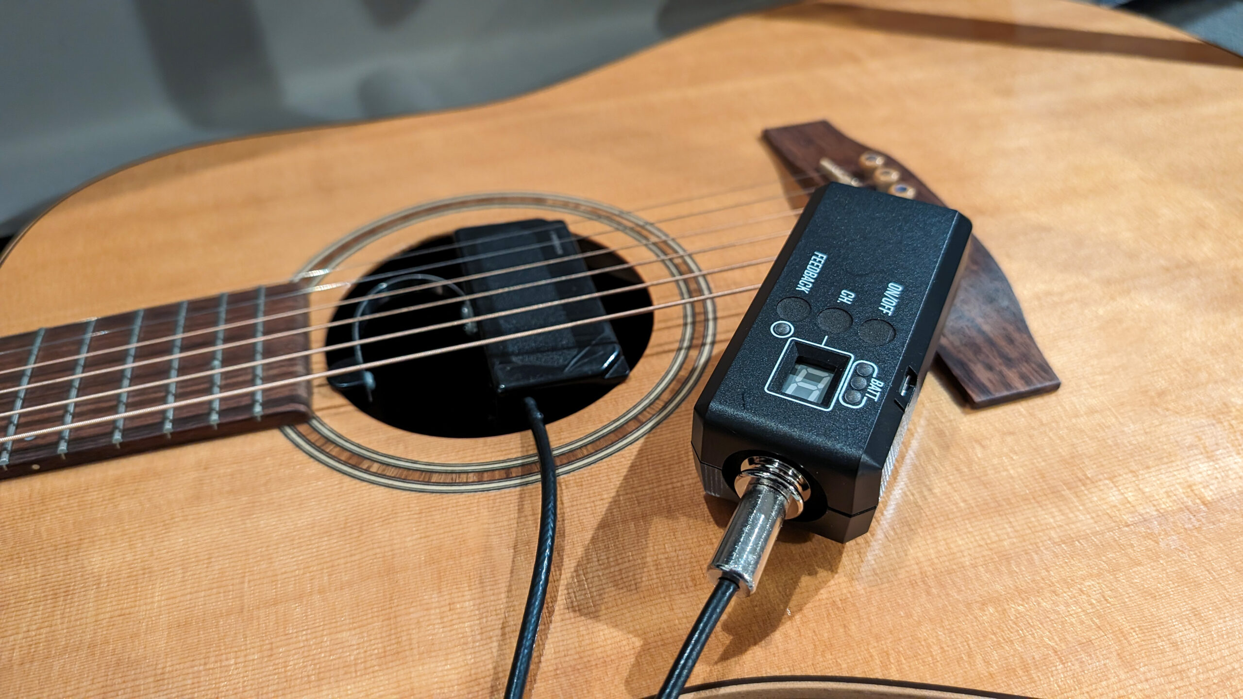 Kombo Audio Kombo Sound System 7 Kombo Sound System Instrument Bodypack with Guitar GeirNordby