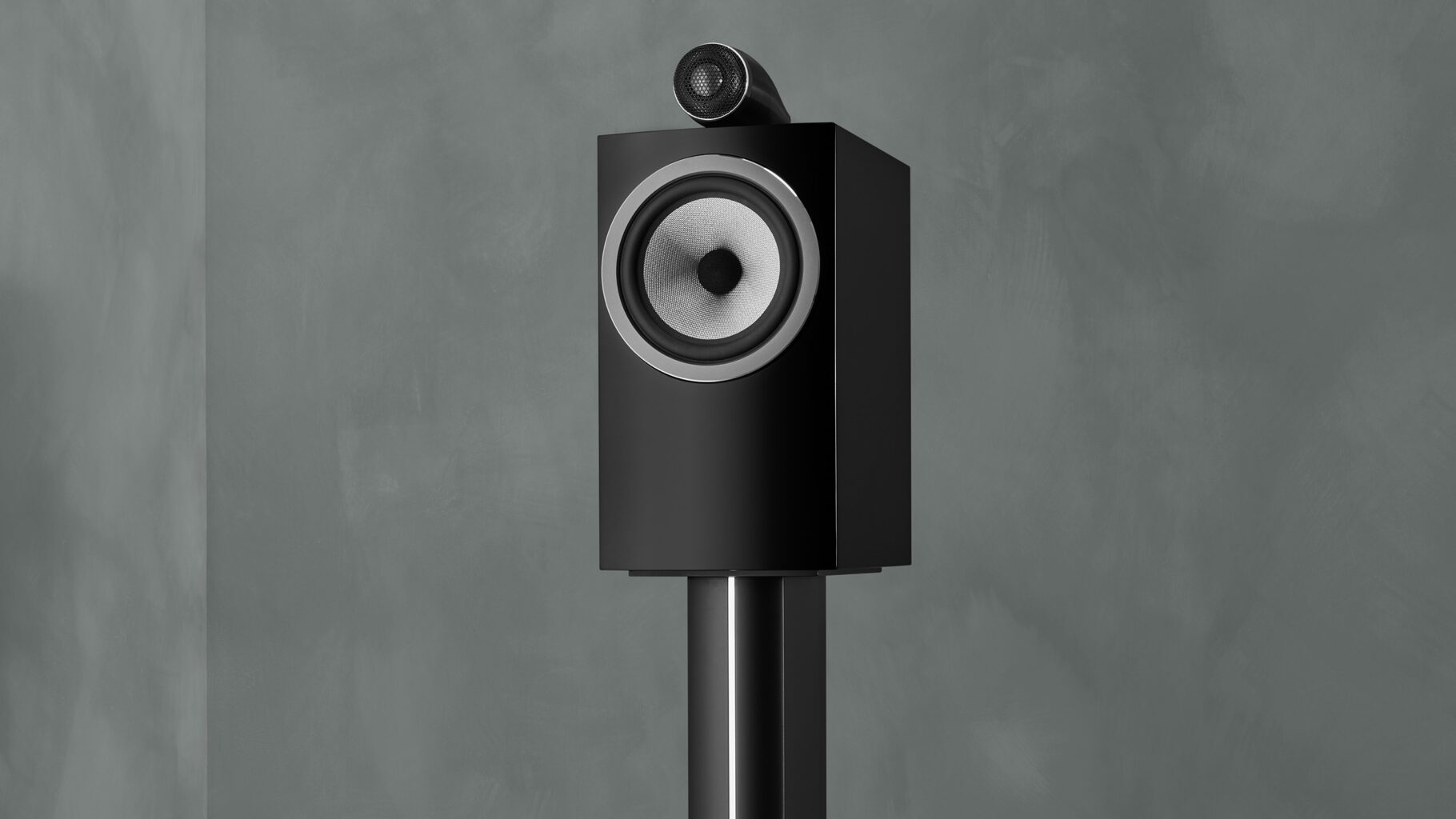 Bowers & Wilkins 705 S3