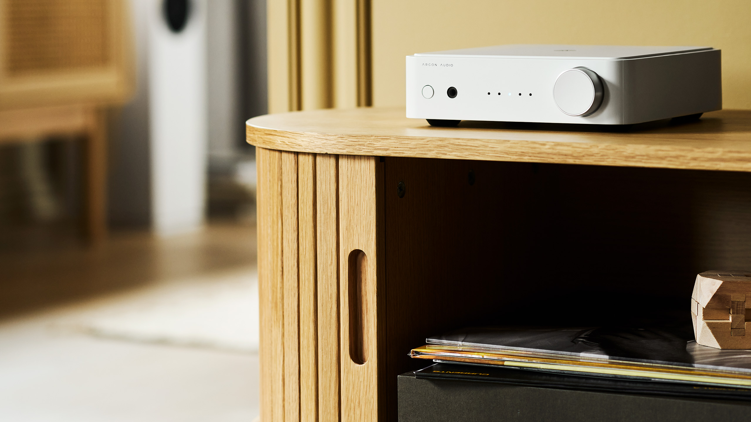 Argon Audio SA2 1 ARGSA2WH L 06