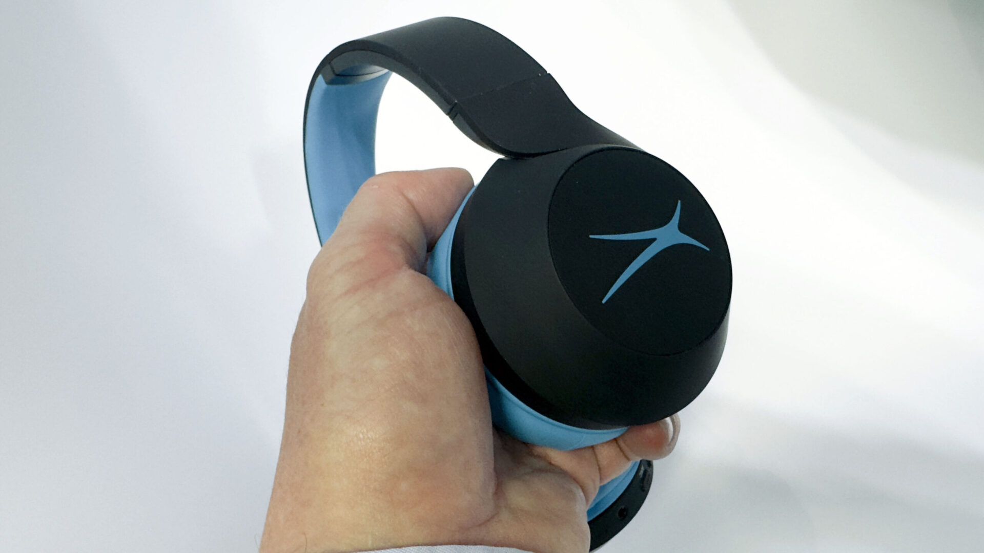 Altec Lansing ANC Wireless 2in1 hörlurar