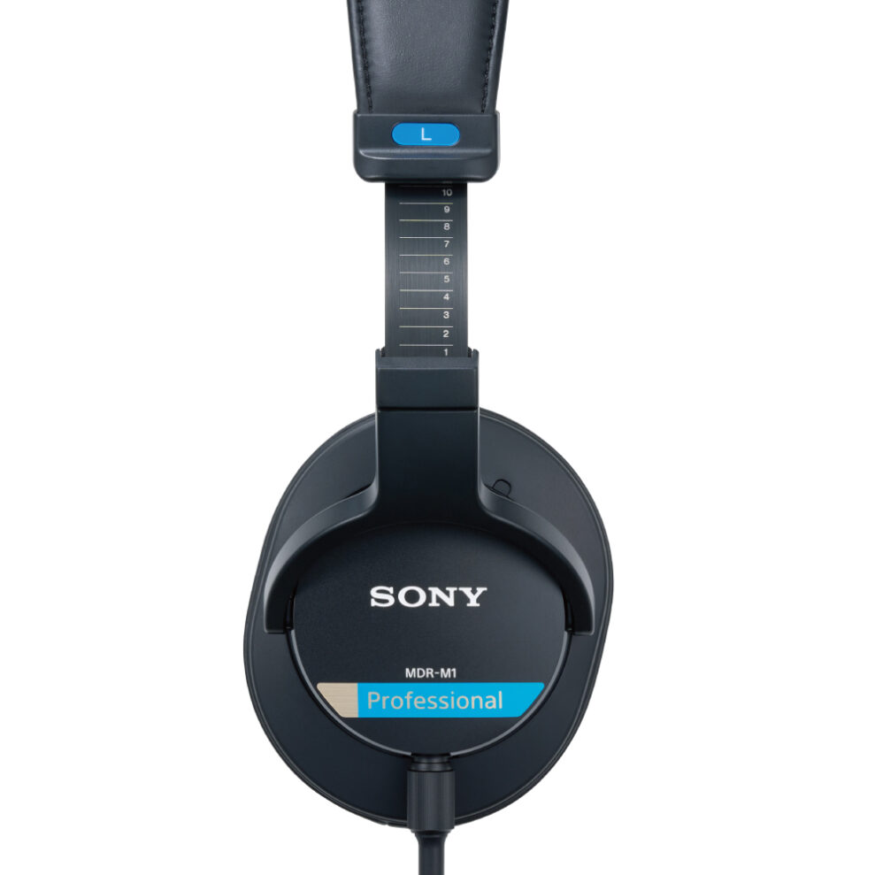 Sony MDR-M1: Proffslurar till bra pris 3 SONY MDR-M1 closes headphones lukkede hodetelefoner