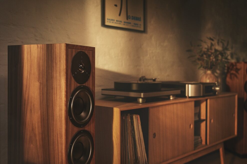 Dynaudio Contour Legacy 10 dynaudio heritagecollection contourlegacy 02