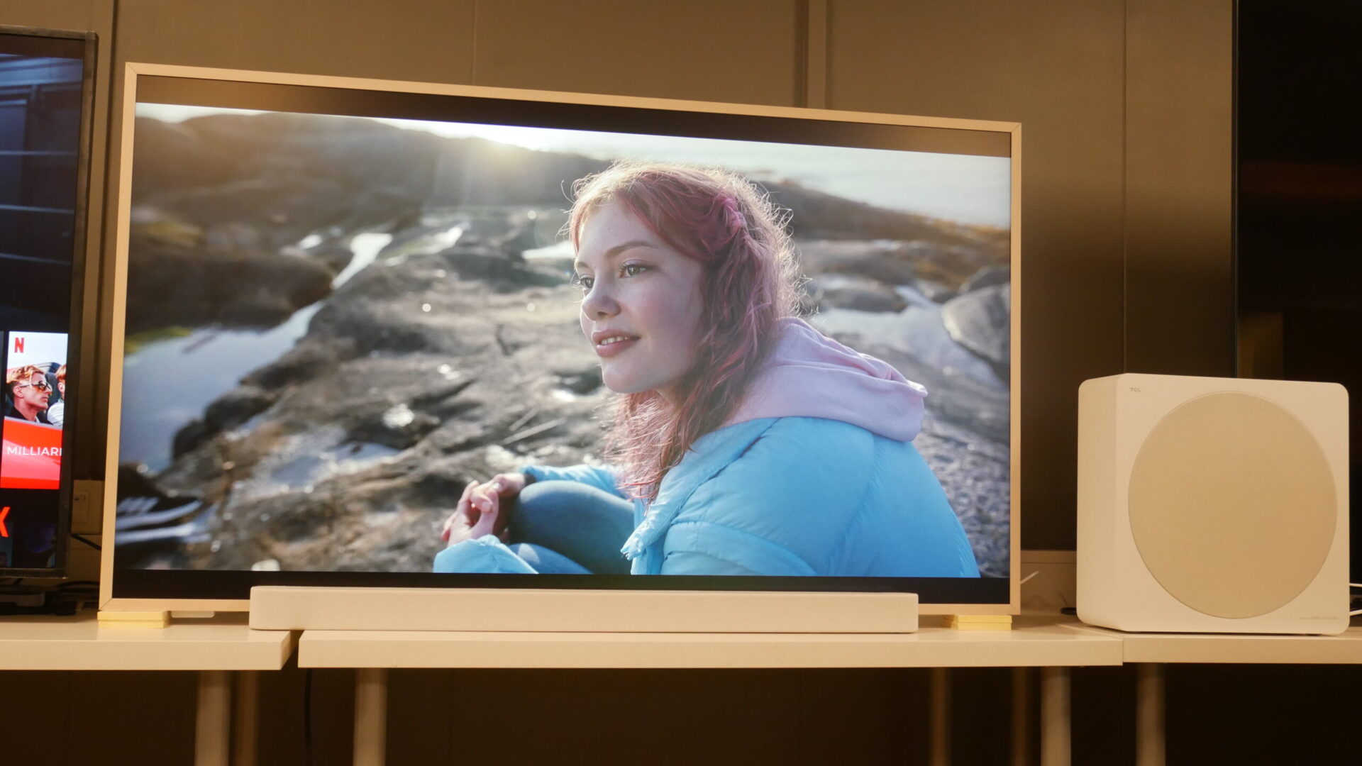 TCL NXTFRAME test 30 scaled 1