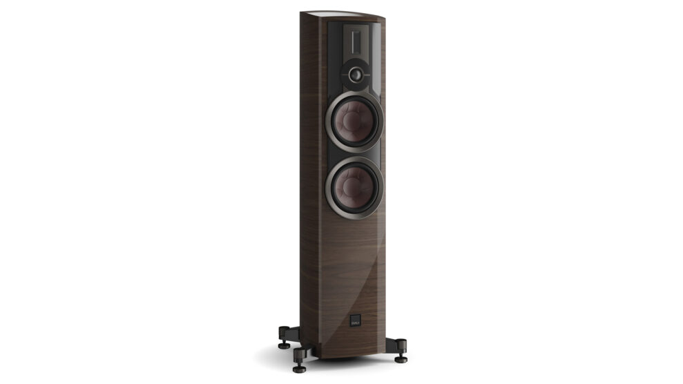 DALI-EPIKORE-7-walnut-highgloss-u-grill-02-4961x7016-bf5f082 DALI-EPIKORE-7-walnut-highgloss-u-grill-02-4961x7016-bf5f082