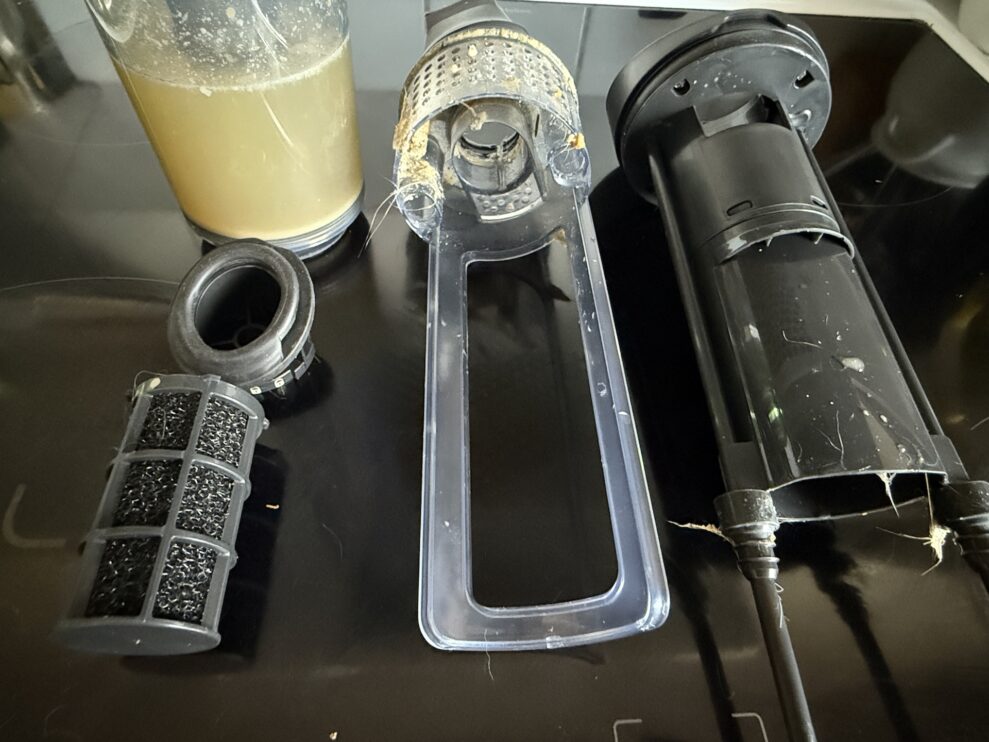 Electrolux 800 disassembled web
