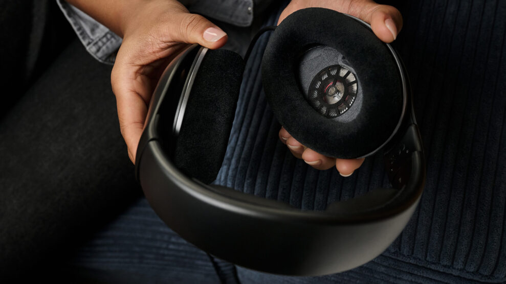Sennheiser-HD_550-3-scaled