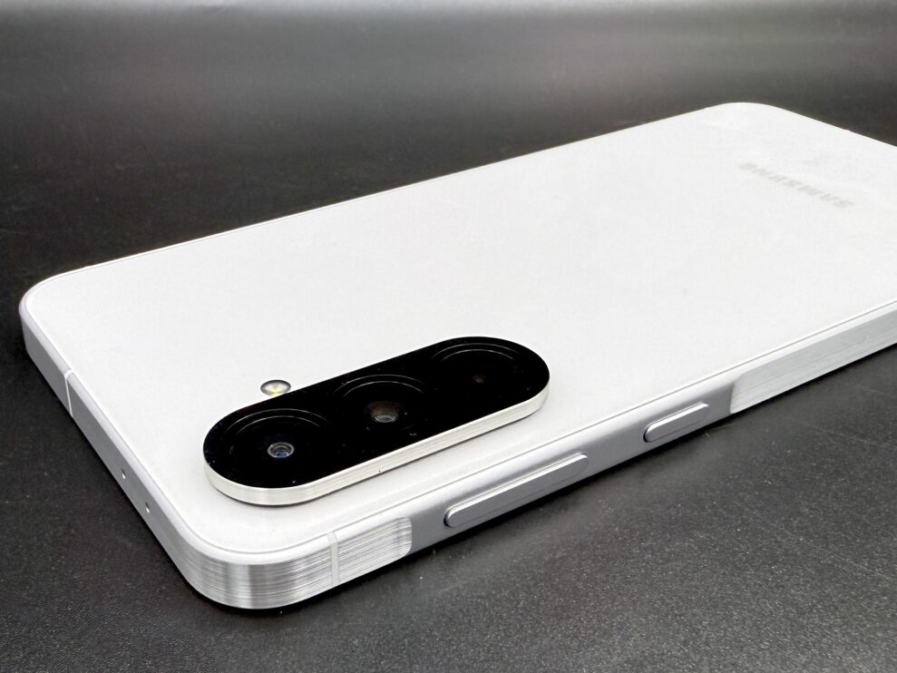 Galaxy a56 close