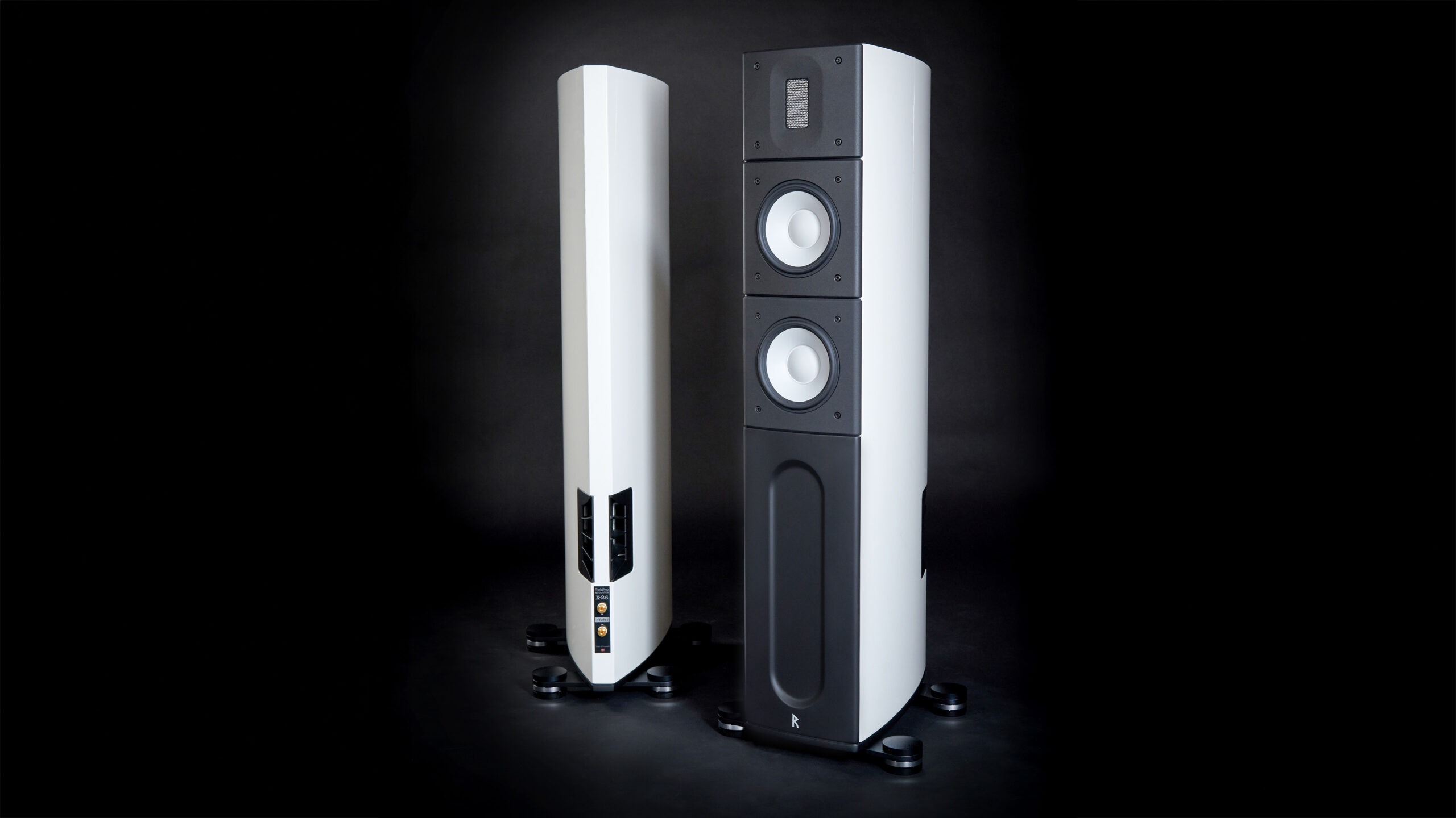 Raidho X2.6 7 Raidho X2.6 white front