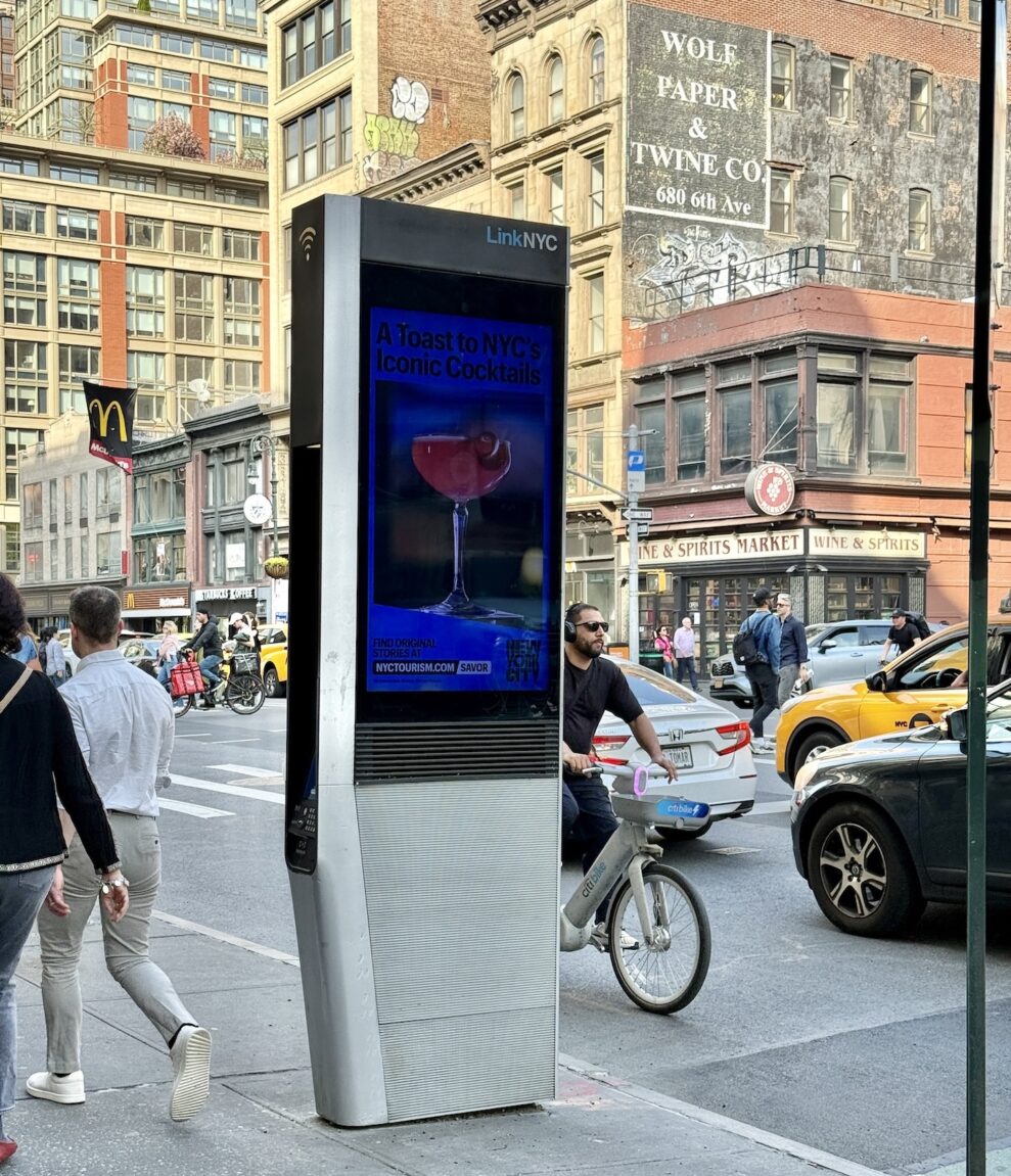LinkNYC street web