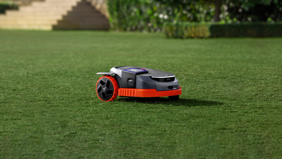 Segway Navimow X330 scaled 1