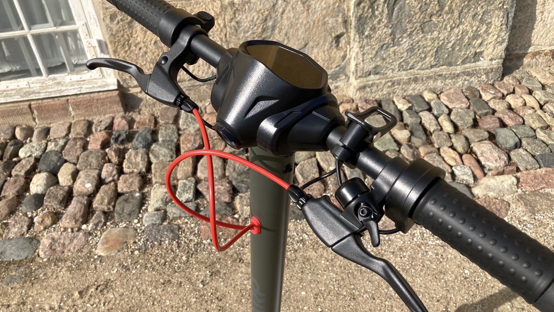 Sharp KT4CEUG 7 SharpKT4CEUG brakes