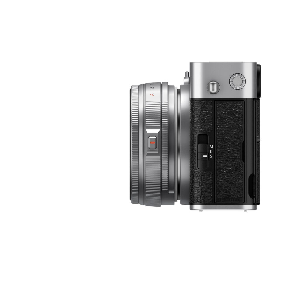 X E5 side USB XF23F2 8 silver scaled 1