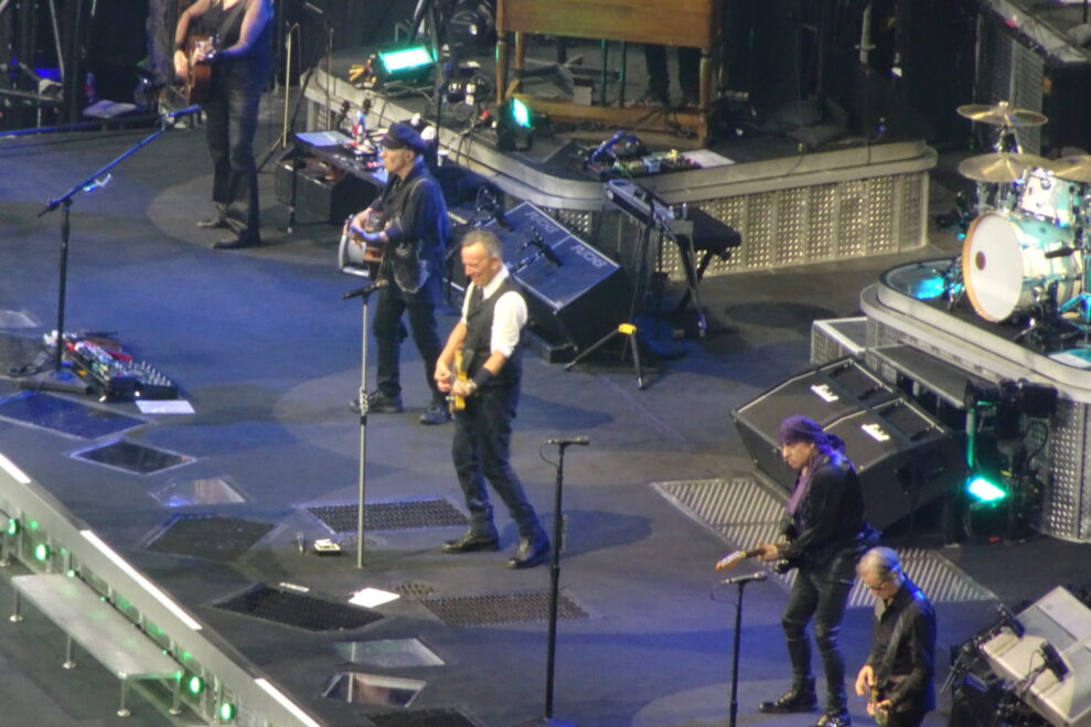 Bruce Springsteen – Land of Hope and Dreams Tour 25 1 172 scaled 1