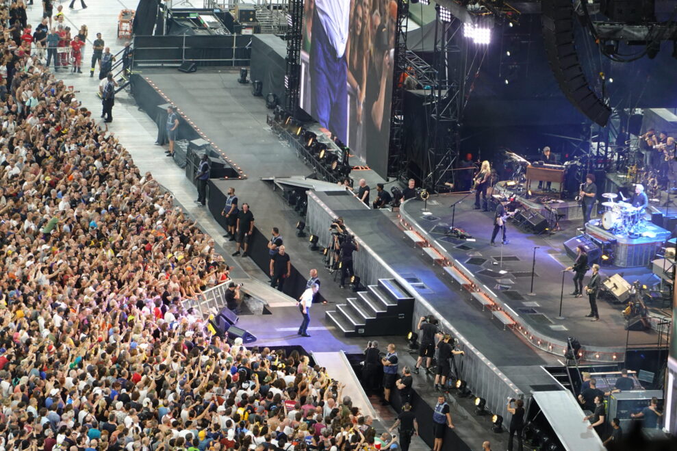 Bruce Springsteen – Land of Hope and Dreams Tour 25 1 194 scaled 1