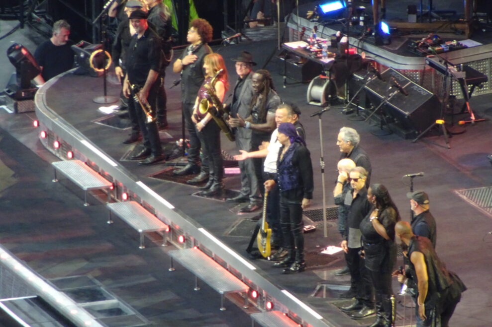Bruce Springsteen – Land of Hope and Dreams Tour 25 1 212 scaled 1