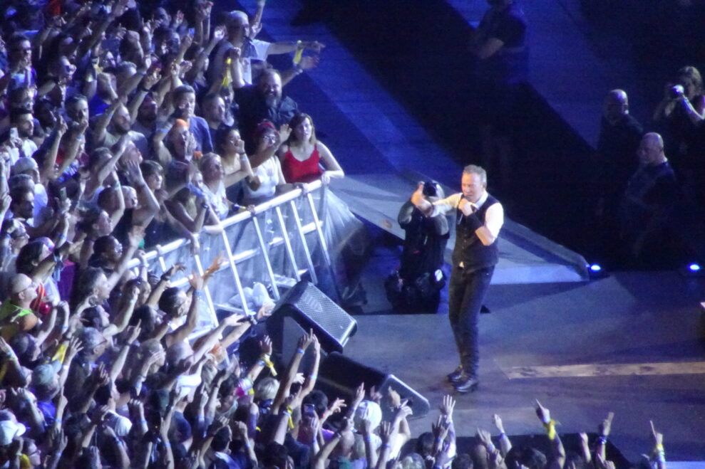 Bruce-Springsteen-–-Land-of-Hope-and-Dreams-Tour-25_1-134-scaled