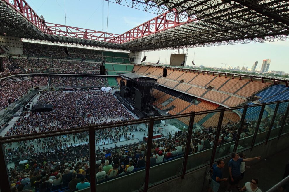 Bruce-Springsteen-–-Land-of-Hope-and-Dreams-Tour-25_1-46-scaled