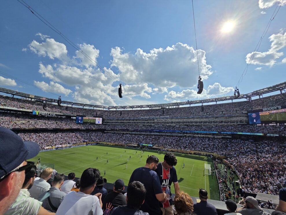 Samsung_Galaxy_Z_Fold7_Mixed_01