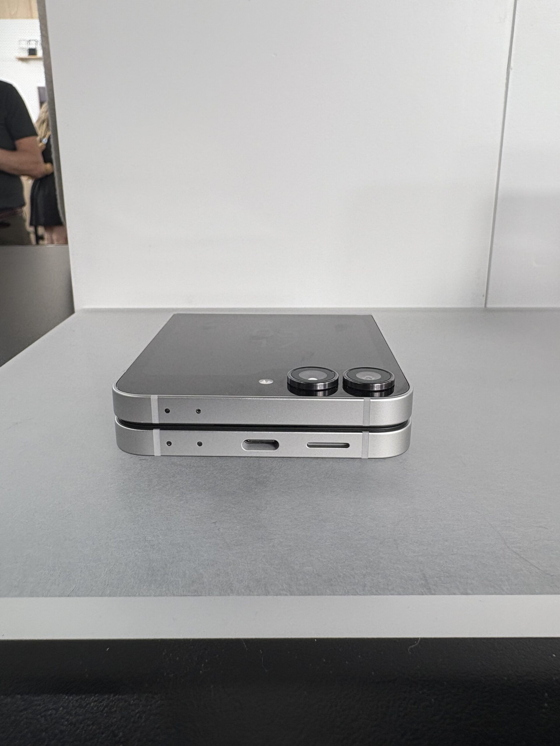 Samsung Flip 7 03 scaled