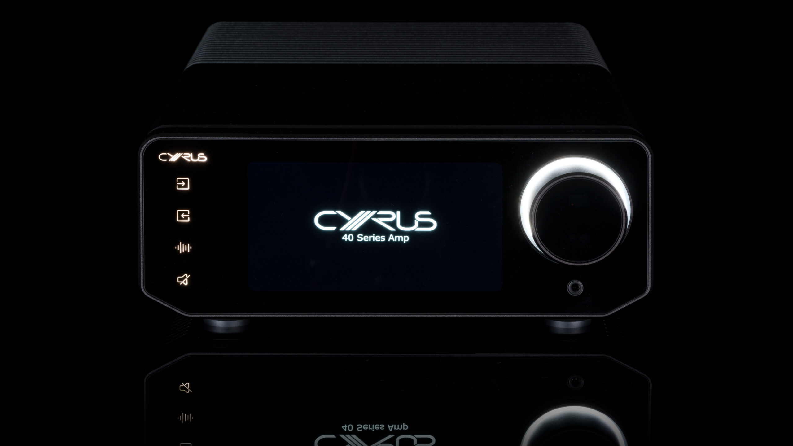 CYRUS 40 AMP Hero