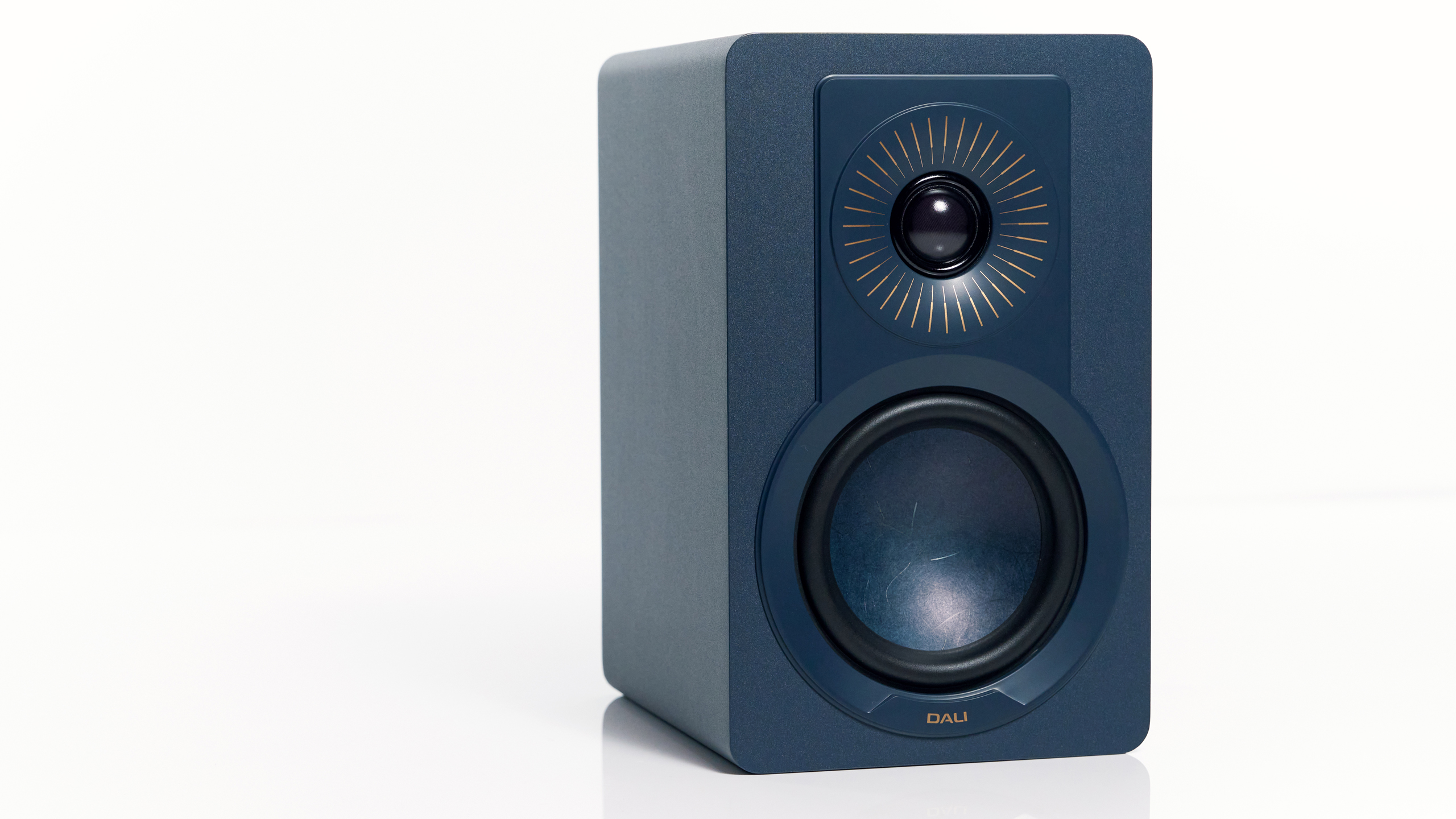 DALI Kupid 1 DALI KUPID chilly blue 03