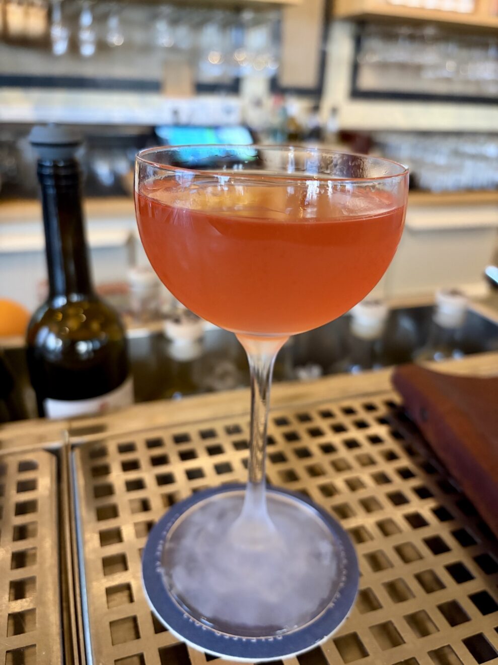 iphone air drink (web)