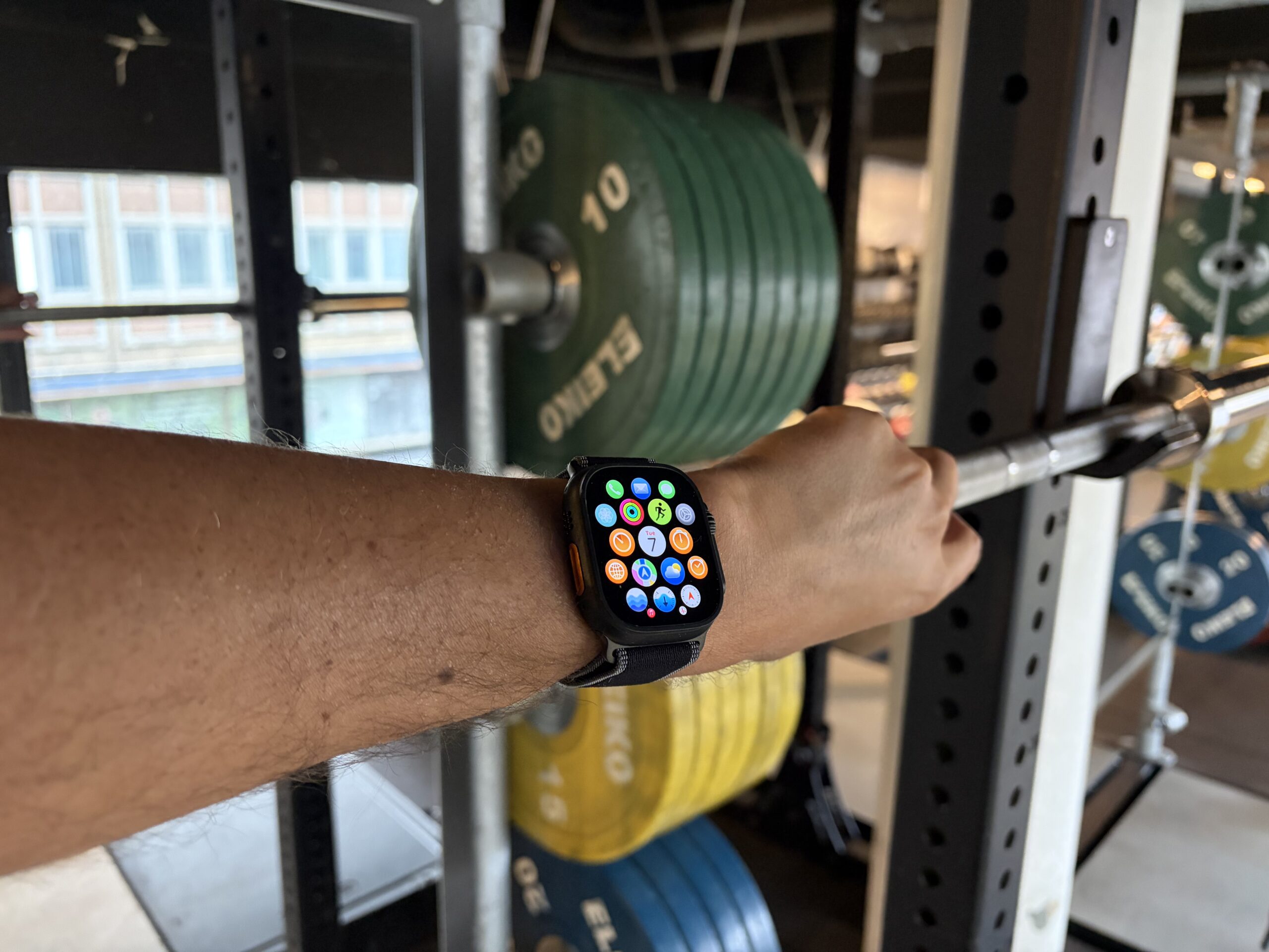 Apple Watch Ultra 3 02 scaled