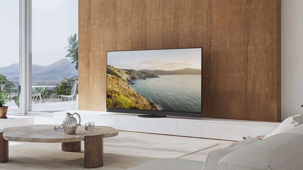 TV 13 Panasonic TV 65Z95B