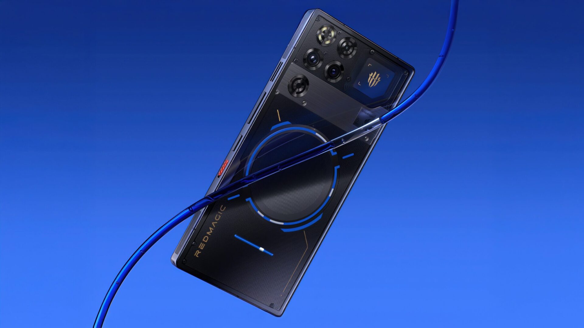 RedMagic 11 Pro: Kyler mobilen med vätska