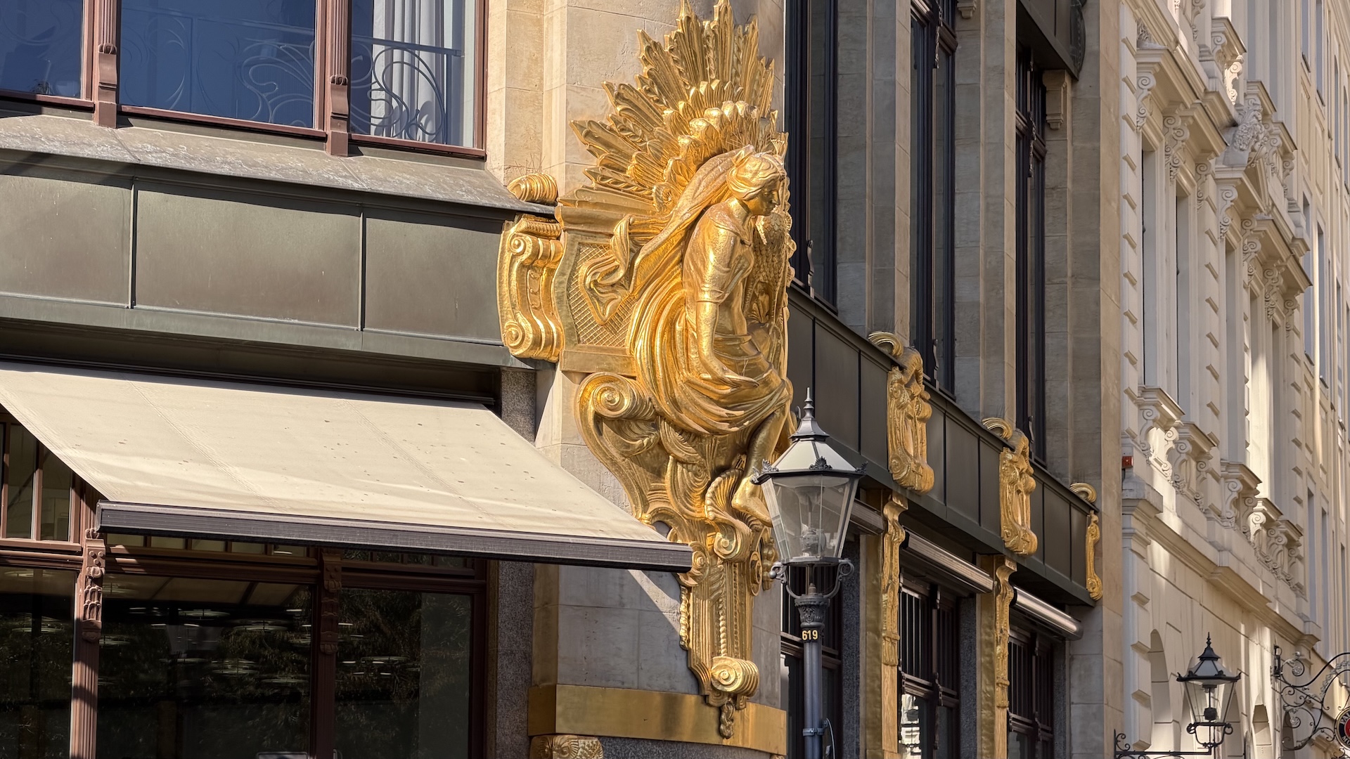 iphone17pro_zoom4 iphone17pro_zoom4