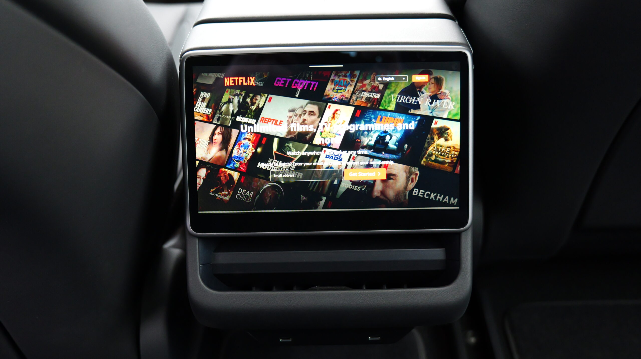 Tesla Model Y rear screen scaled 1