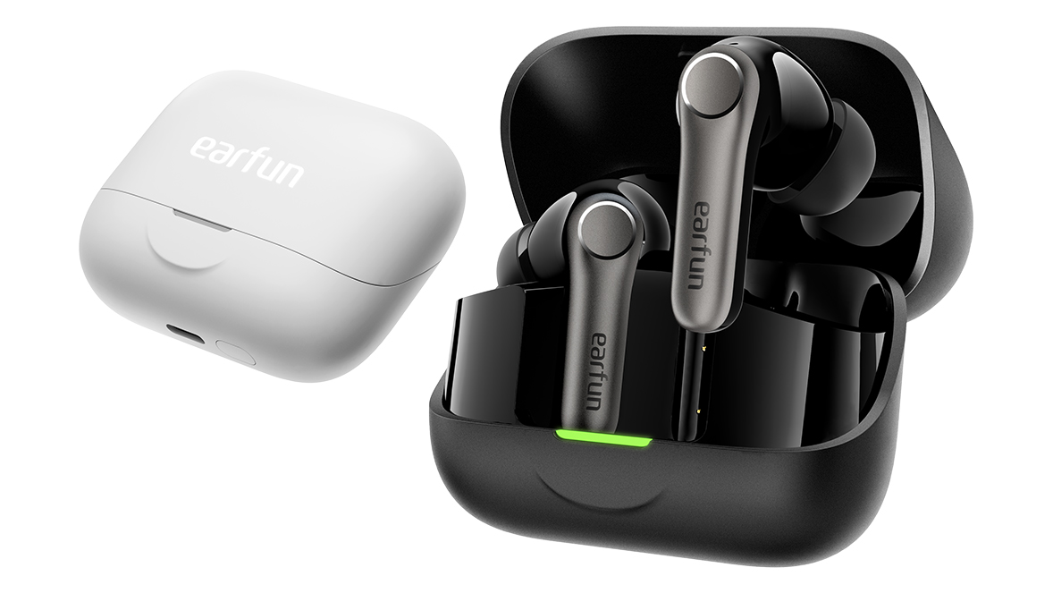 EarFun Air Pro 4plus black & white