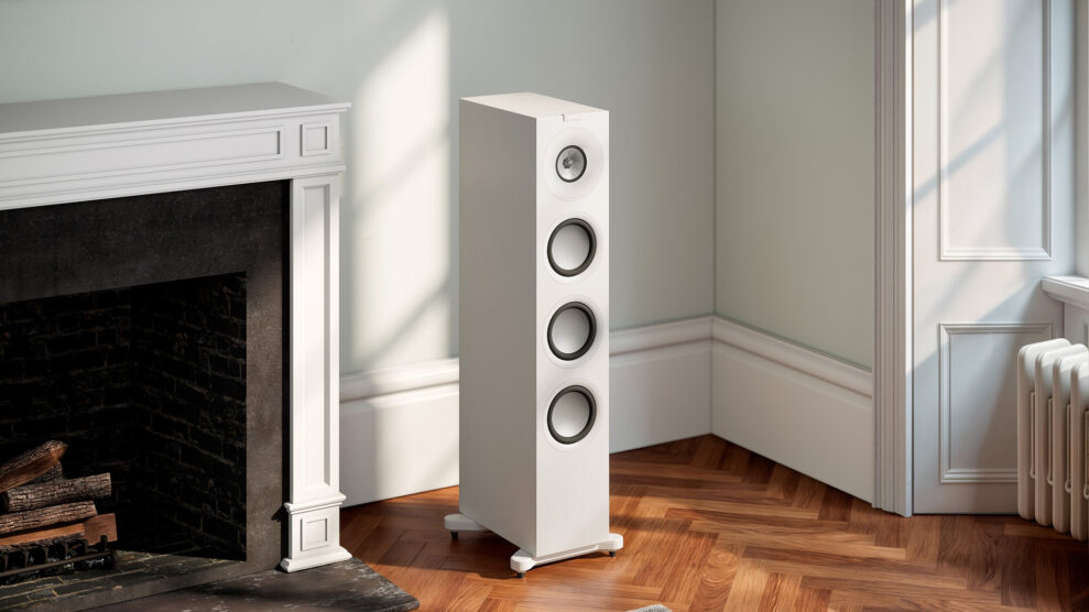 KEF Q11 Meta 4