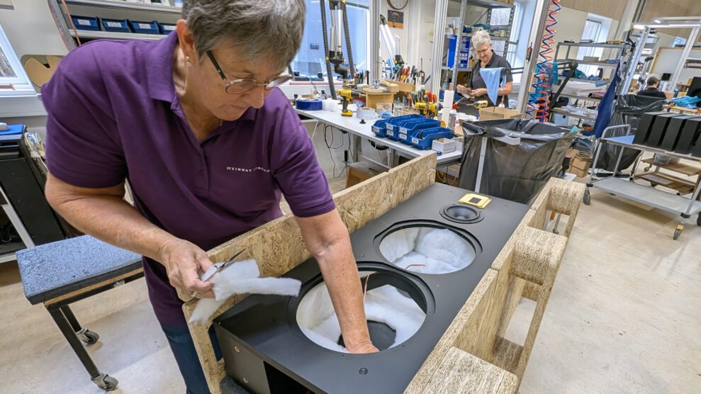 PXL_20251107_100354536 PXL_20251107_100354536