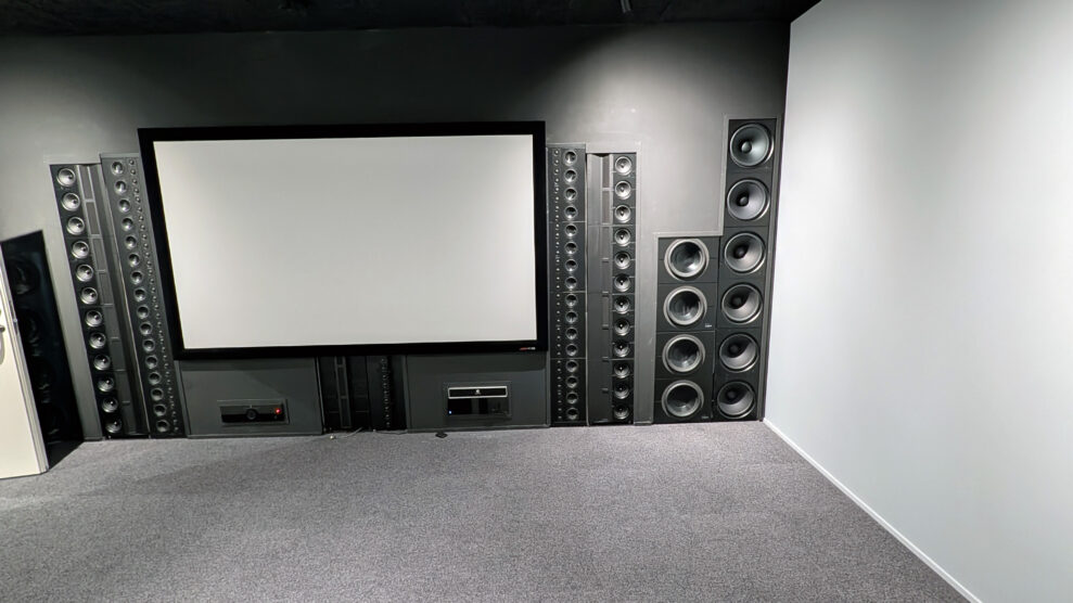 PXL_20251107_102316428.NIGHT_ PXL_20251107_102316428.NIGHT_