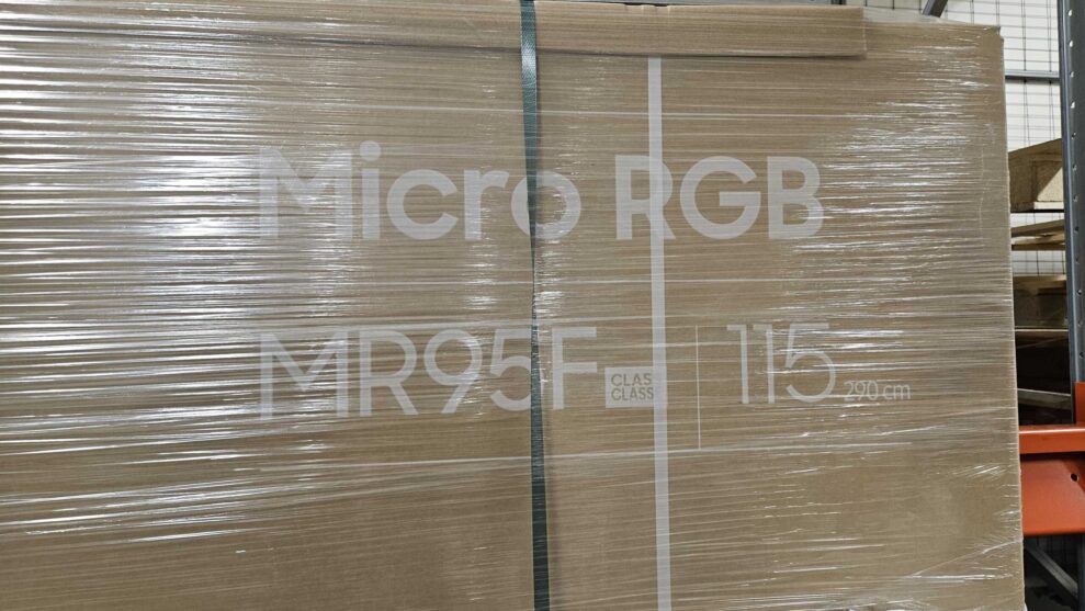 Samsung-115MR95F-Micro-RGB-test-2-scaled