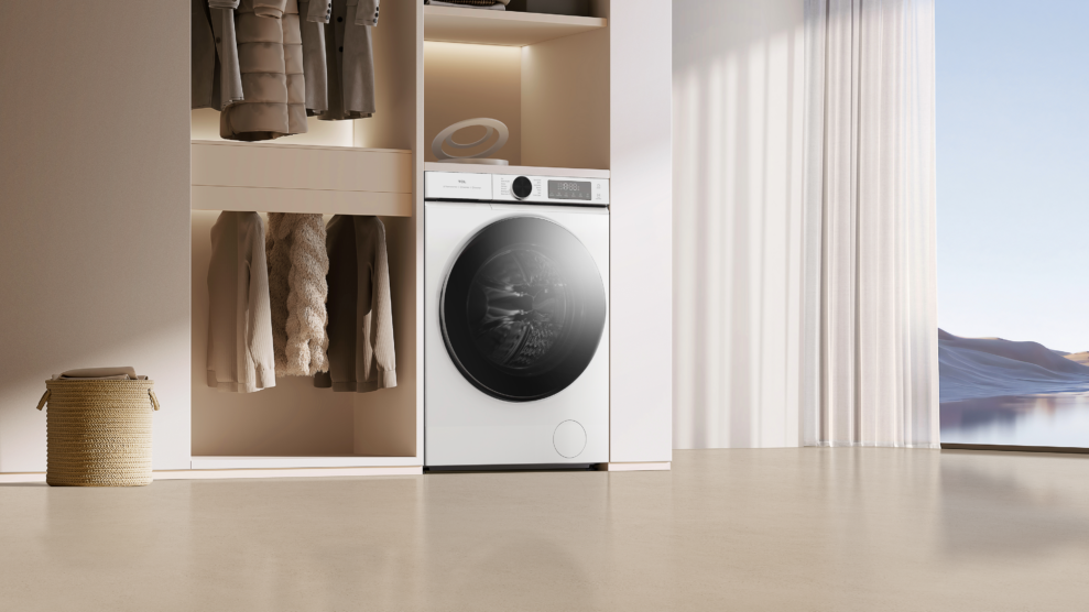 WM P4 lifestyle 1 FP0944WA0