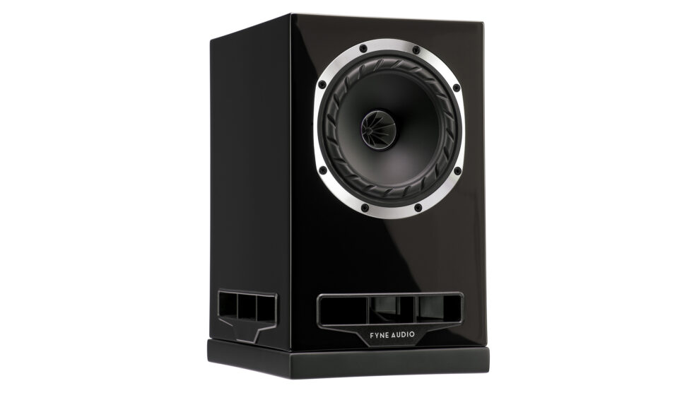 F500S-Piano-Gloss-Black-3Q-Grille-Off F500S-Piano-Gloss-Black-3Q-Grille-Off