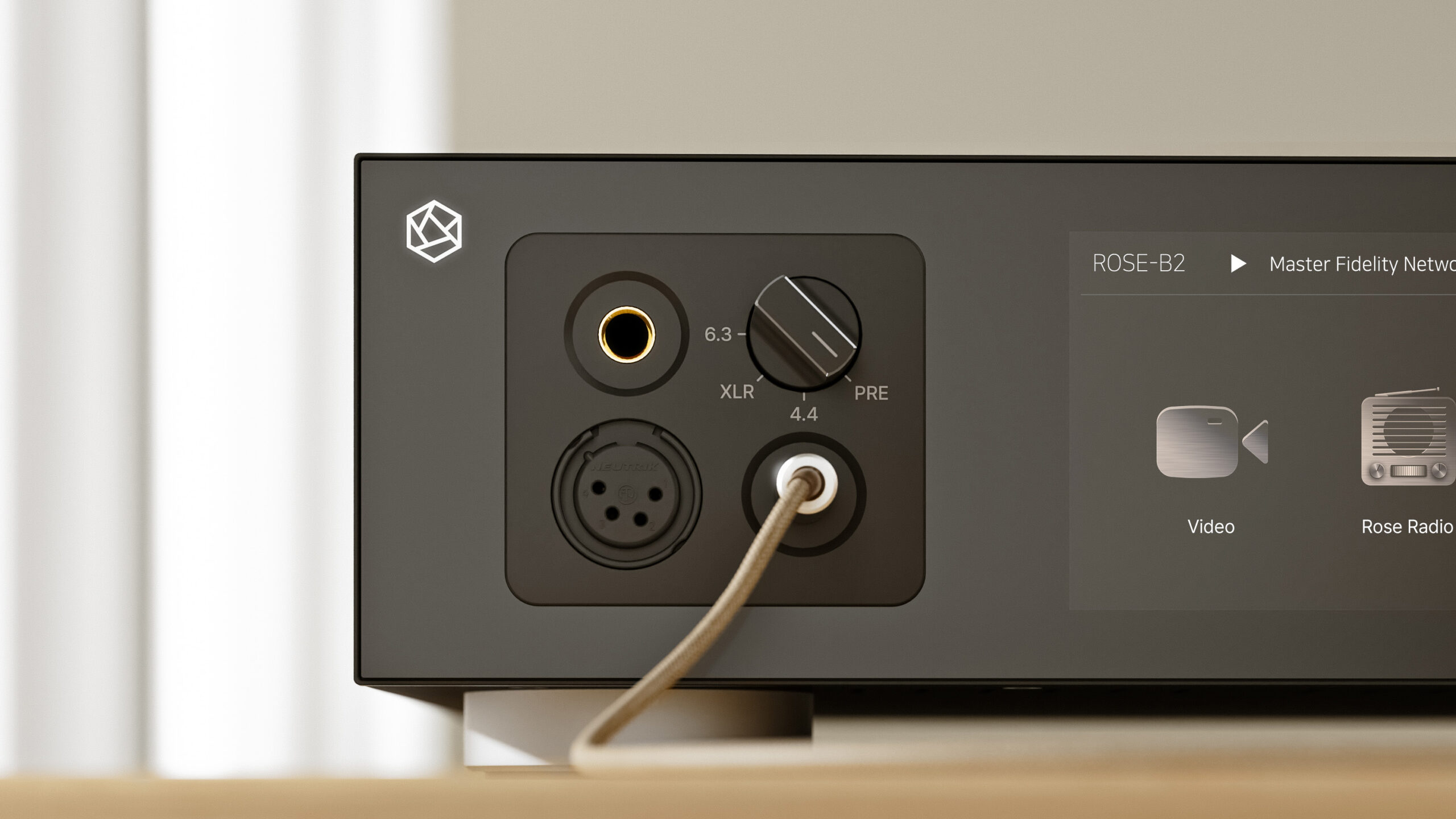 HiFi Rose RS451 headphone out