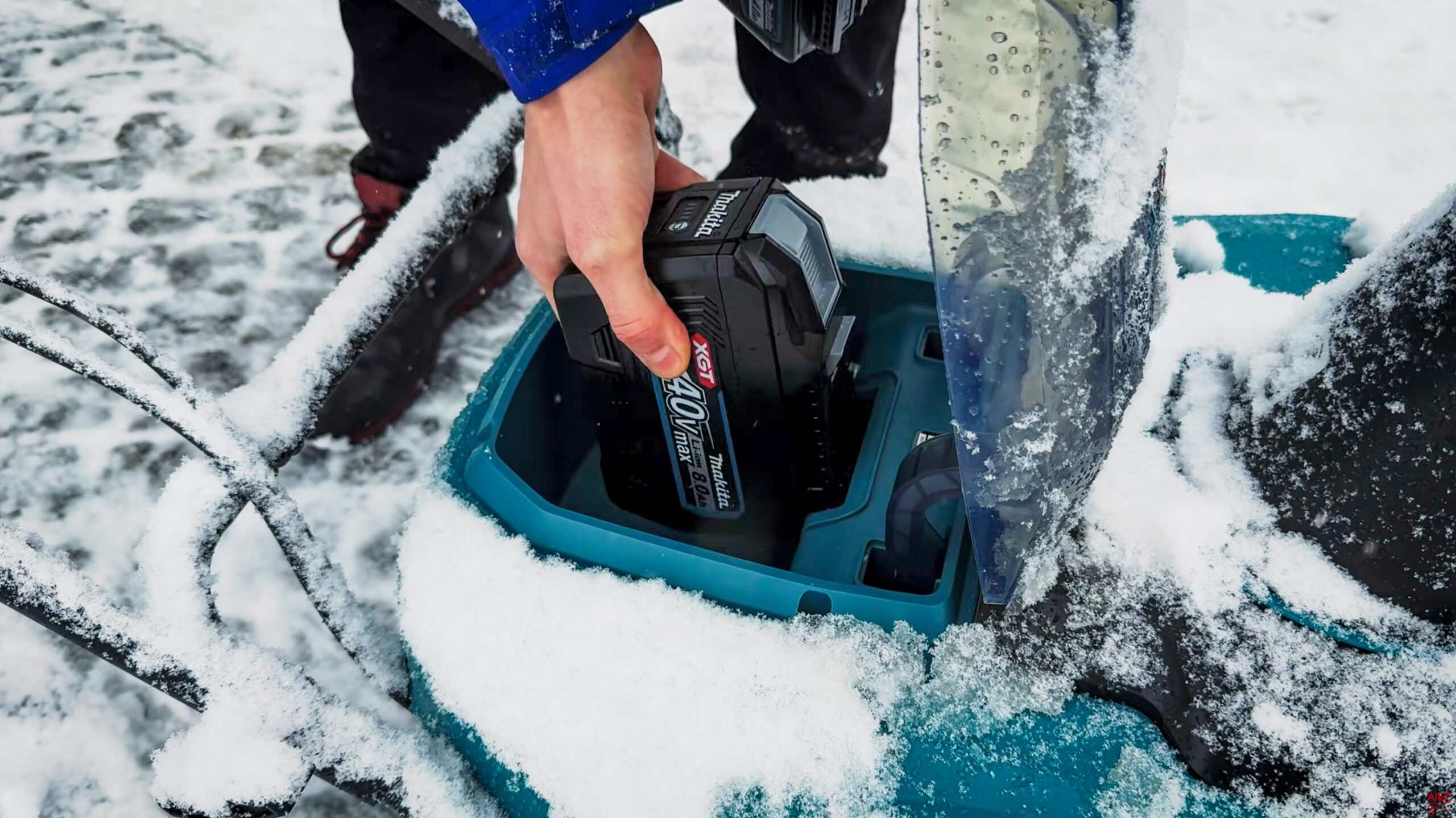 Makita XGT SN001GZ 4 Makita XGT SN001GZ battery